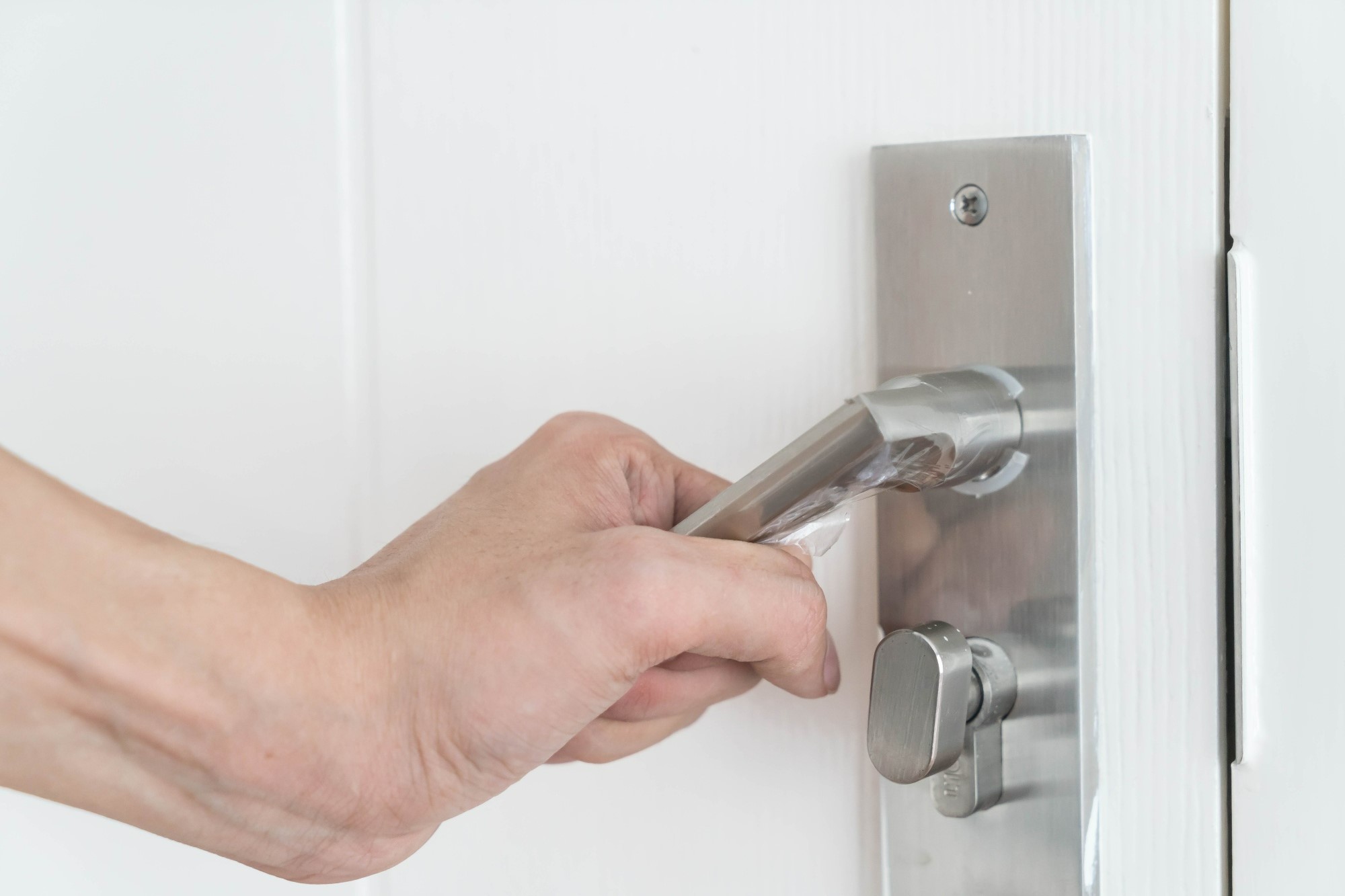Ouverture de porte Ouverture de porte